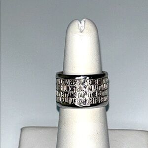 NWOT Modern Hypoallergenic Stainless Steel Prayer Band Ring By Designer B Boho
